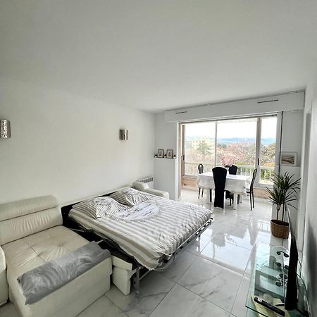 Studio 4 Couchages A 12 Min De La Plage A Pied Avec Wifi, Le Parking Est En Option Antibes Exteriér fotografie