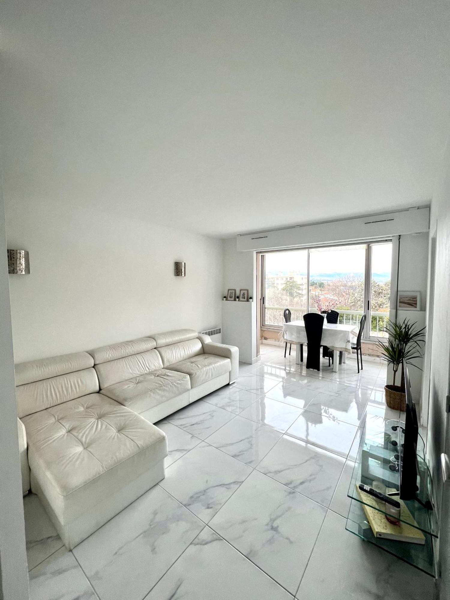 Studio 4 Couchages A 12 Min De La Plage A Pied Avec Wifi, Le Parking Est En Option Antibes Exteriér fotografie